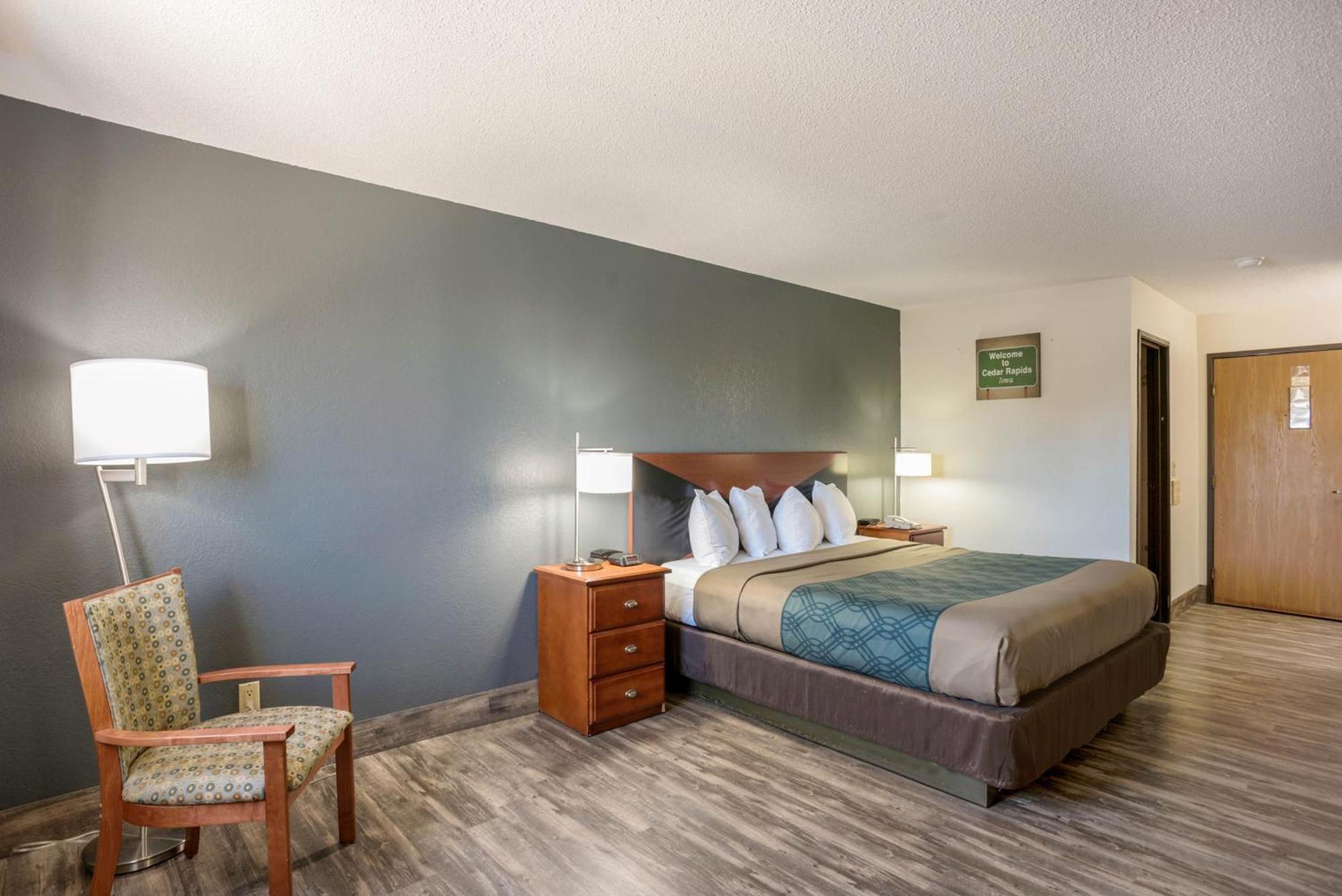 Econo Lodge Cedar Rapids Pokój zdjęcie