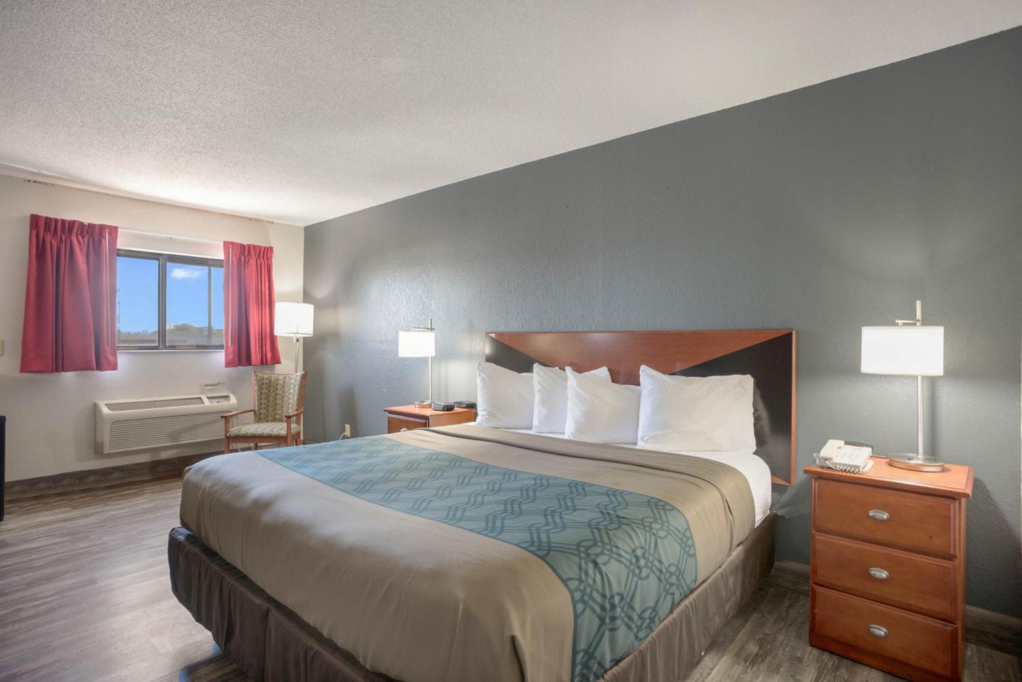 Econo Lodge Cedar Rapids Pokój zdjęcie